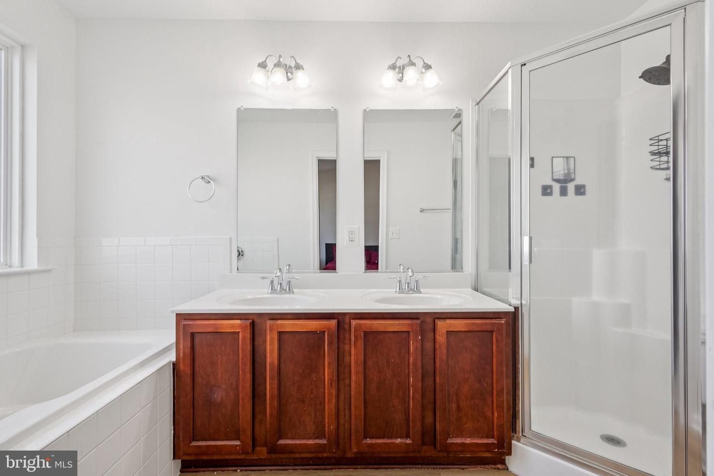 18413 CONGRESSIONAL CIR, RUTHER GLEN, Virginia 22546, 3 Bedrooms Bedrooms, ,2 BathroomsBathrooms,Residential,For sale,18413 CONGRESSIONAL CIR,VACV2008690 MLS # VACV2008690