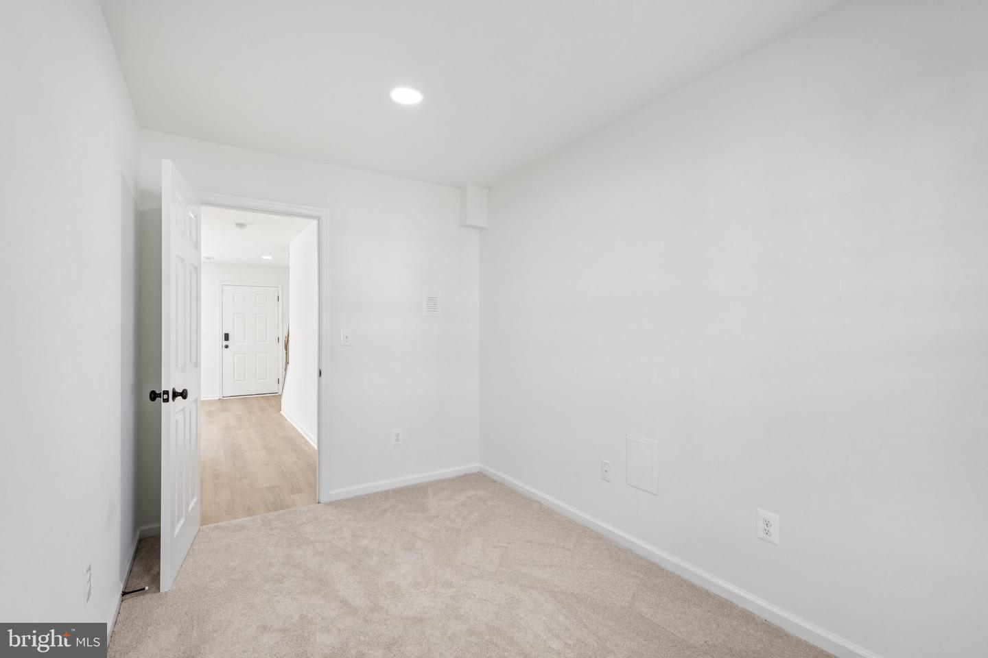 18413 CONGRESSIONAL CIR, RUTHER GLEN, Virginia 22546, 3 Bedrooms Bedrooms, ,2 BathroomsBathrooms,Residential,For sale,18413 CONGRESSIONAL CIR,VACV2008690 MLS # VACV2008690