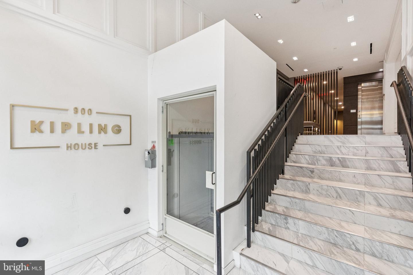 900 11TH ST SE #106, WASHINGTON, District Of Columbia 20003, 1 Bedroom Bedrooms, ,1 BathroomBathrooms,Residential,For sale,900 11TH ST SE #106,DCDC2215756 MLS # DCDC2215756 900 11TH ST SE #106, WASHINGTON, District Of Columbia 20003, 1 Bedroom Bedrooms, ,1 BathroomBathrooms,Residential,For sale,900 11TH ST SE #106,DCDC2215756 MLS # DCDC2215756