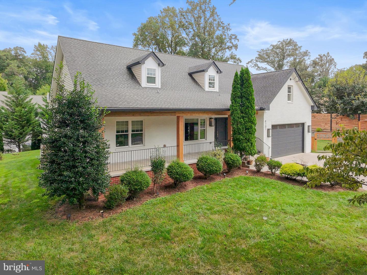 4101 HIGH POINT CT, ANNANDALE, Virginia 22003, 6 Bedrooms Bedrooms, ,4 BathroomsBathrooms,Residential,For sale,4101 HIGH POINT CT,VAFX2262246 MLS # VAFX2262246