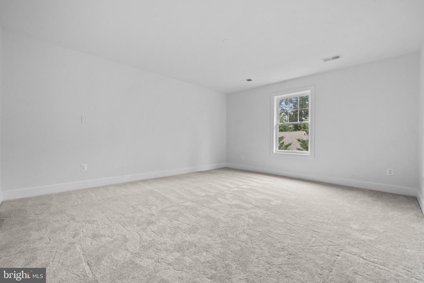 4101 HIGH POINT CT, ANNANDALE, Virginia 22003, 6 Bedrooms Bedrooms, ,4 BathroomsBathrooms,Residential,For sale,4101 HIGH POINT CT,VAFX2262246 MLS # VAFX2262246