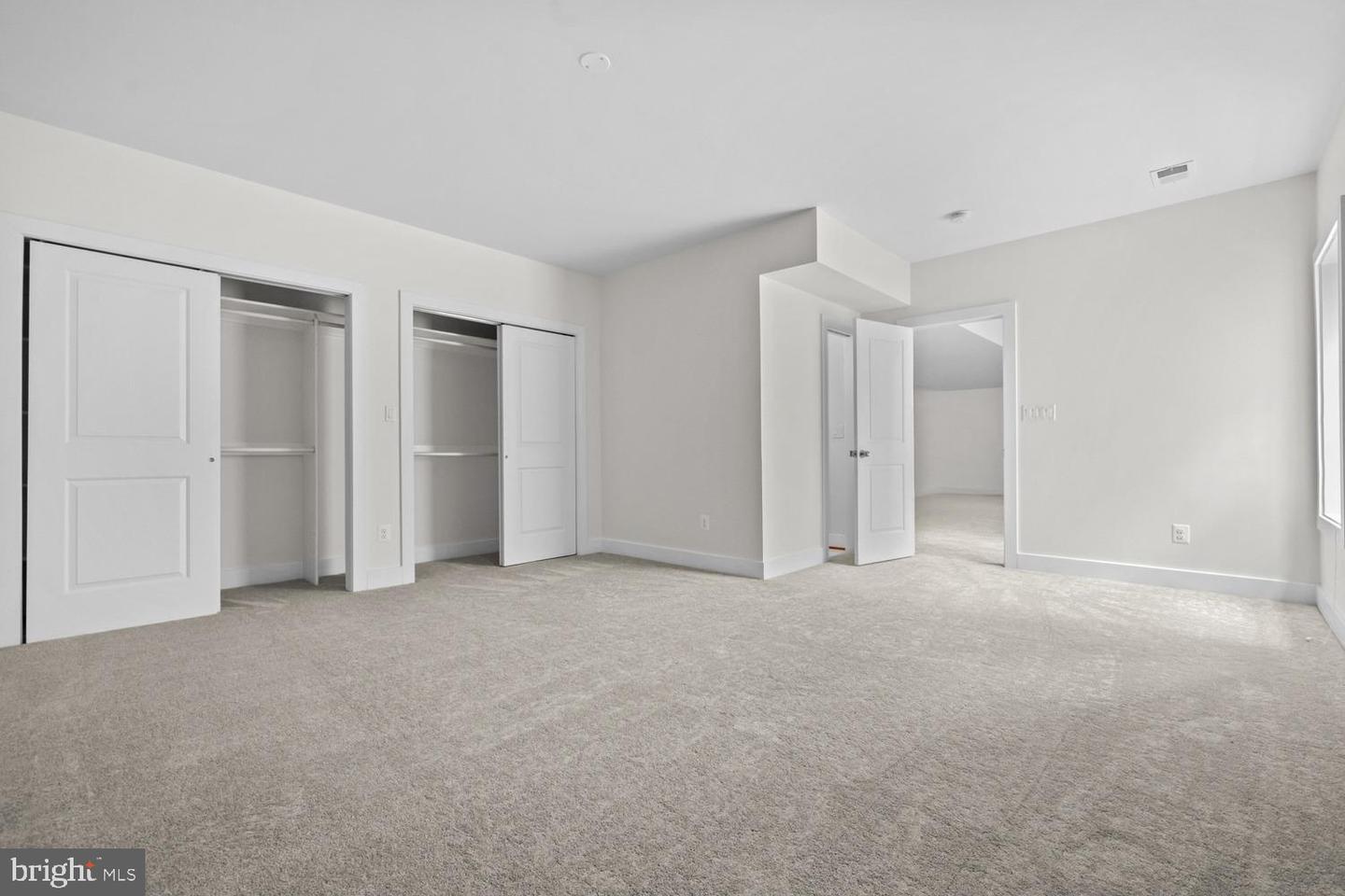4101 HIGH POINT CT, ANNANDALE, Virginia 22003, 6 Bedrooms Bedrooms, ,4 BathroomsBathrooms,Residential,For sale,4101 HIGH POINT CT,VAFX2262246 MLS # VAFX2262246