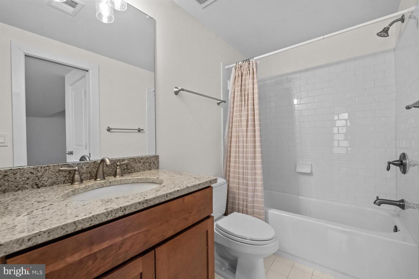 4101 HIGH POINT CT, ANNANDALE, Virginia 22003, 6 Bedrooms Bedrooms, ,4 BathroomsBathrooms,Residential,For sale,4101 HIGH POINT CT,VAFX2262246 MLS # VAFX2262246