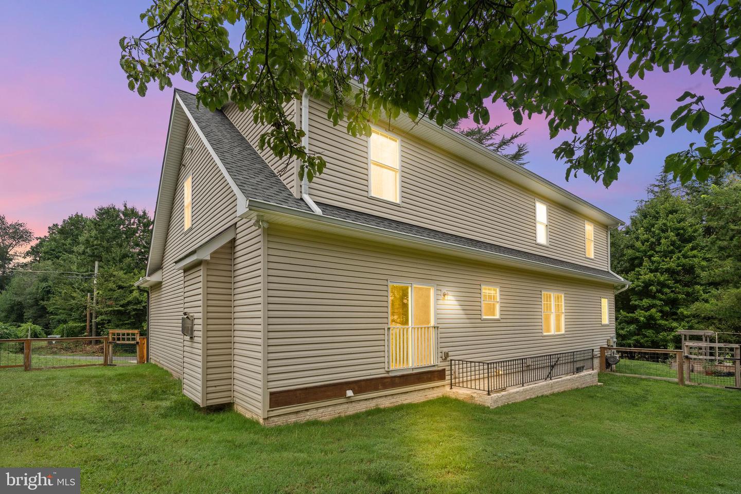 4101 HIGH POINT CT, ANNANDALE, Virginia 22003, 6 Bedrooms Bedrooms, ,4 BathroomsBathrooms,Residential,For sale,4101 HIGH POINT CT,VAFX2262246 MLS # VAFX2262246