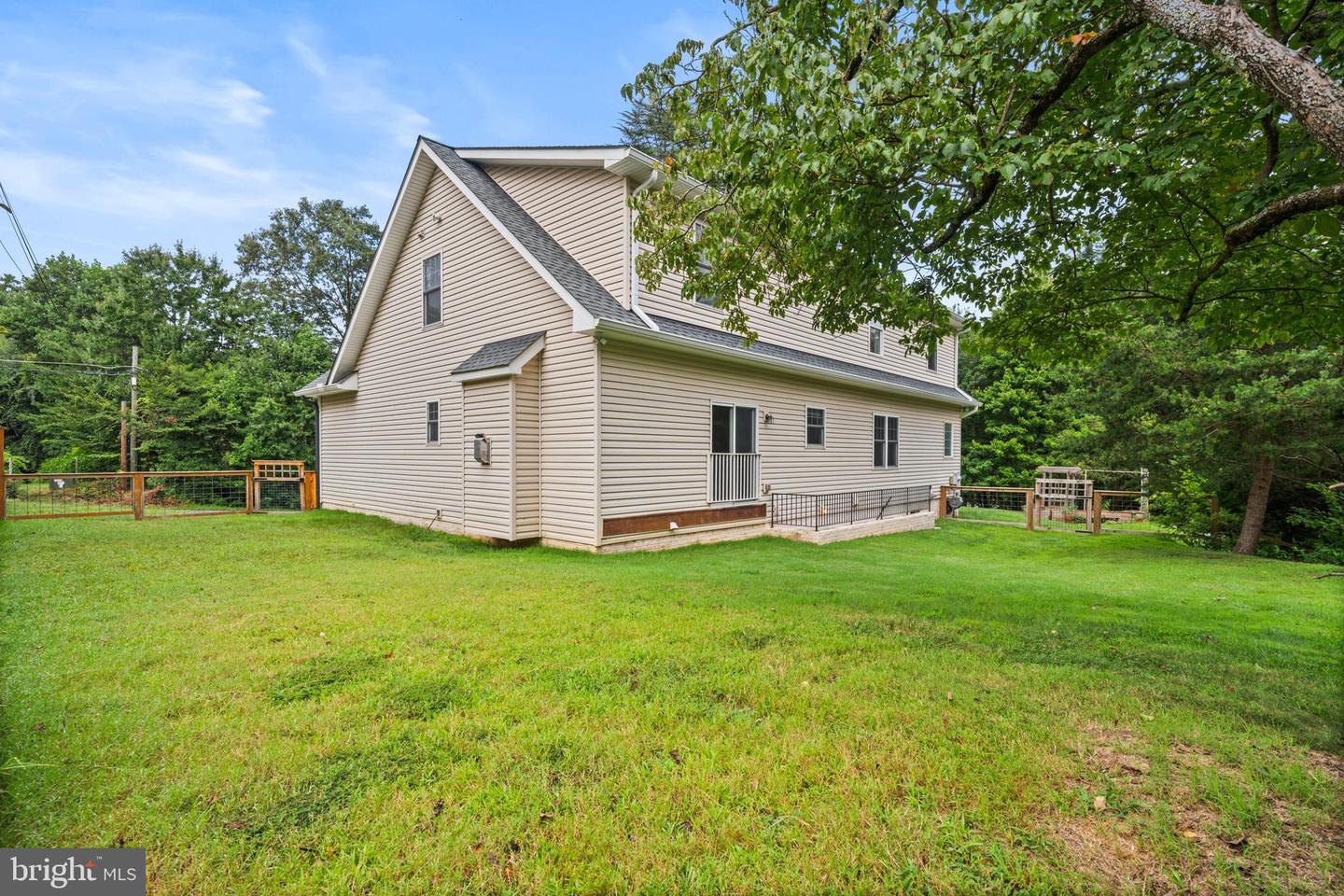 4101 HIGH POINT CT, ANNANDALE, Virginia 22003, 6 Bedrooms Bedrooms, ,4 BathroomsBathrooms,Residential,For sale,4101 HIGH POINT CT,VAFX2262246 MLS # VAFX2262246