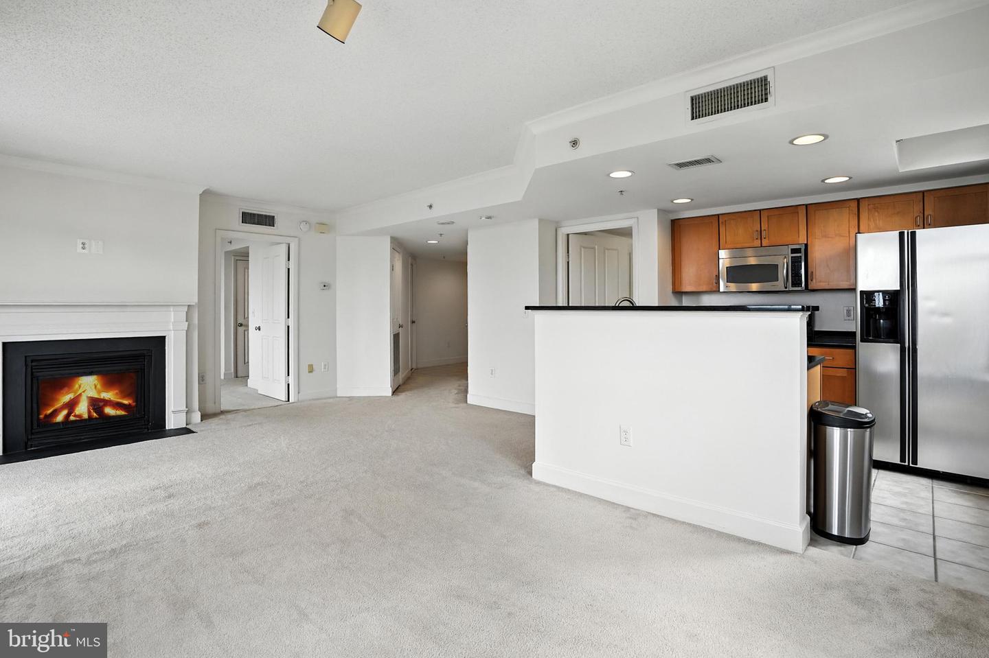 1205-NORTH GARFIELD ST #808, ARLINGTON, Virginia 22201, 2 Bedrooms Bedrooms, ,2 BathroomsBathrooms,Residential,For sale,1205-NORTH GARFIELD ST #808,VAAR2062474 MLS # VAAR2062474