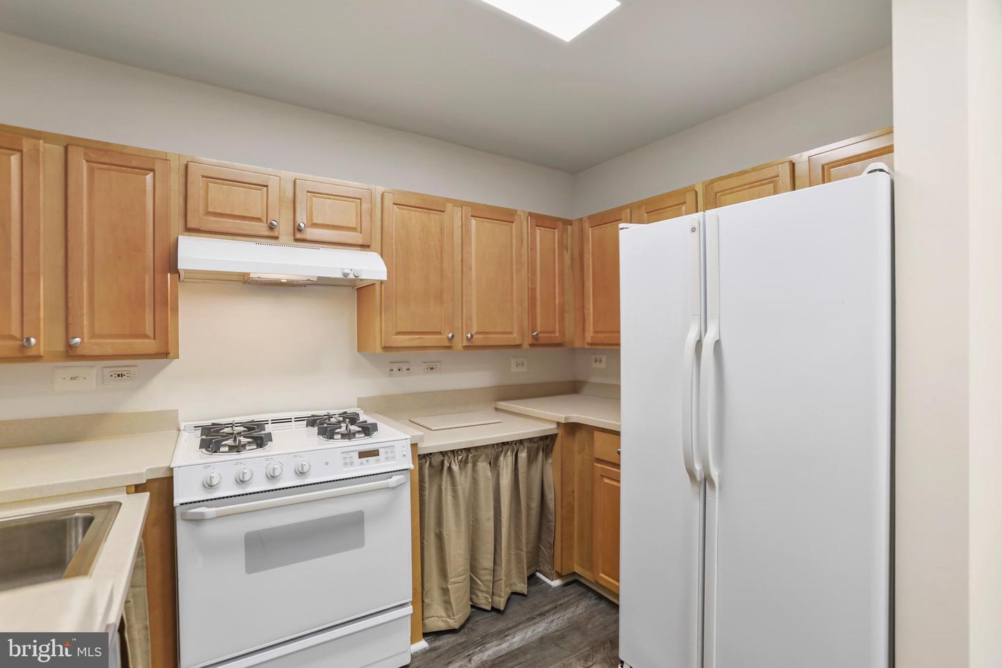 12001 MARKET ST #T35, RESTON, Virginia 20190, 1 Bedroom Bedrooms, ,1 BathroomBathrooms,Residential,For sale,12001 MARKET ST #T35,VAFX2262262 MLS # VAFX2262262 12001 MARKET ST #T35, RESTON, Virginia 20190, 1 Bedroom Bedrooms, ,1 BathroomBathrooms,Residential,For sale,12001 MARKET ST #T35,VAFX2262262 MLS # VAFX2262262