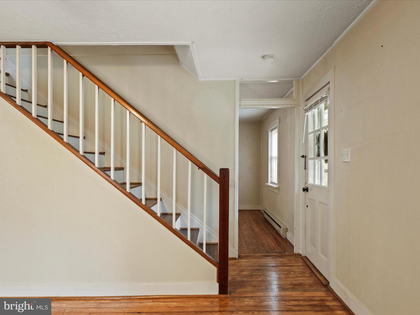 2050 CRUMS CHURCH RD, BERRYVILLE, Virginia 22611, 3 Bedrooms Bedrooms, ,2 BathroomsBathrooms,Residential,For sale,2050 CRUMS CHURCH RD,VACL2005982 MLS # VACL2005982