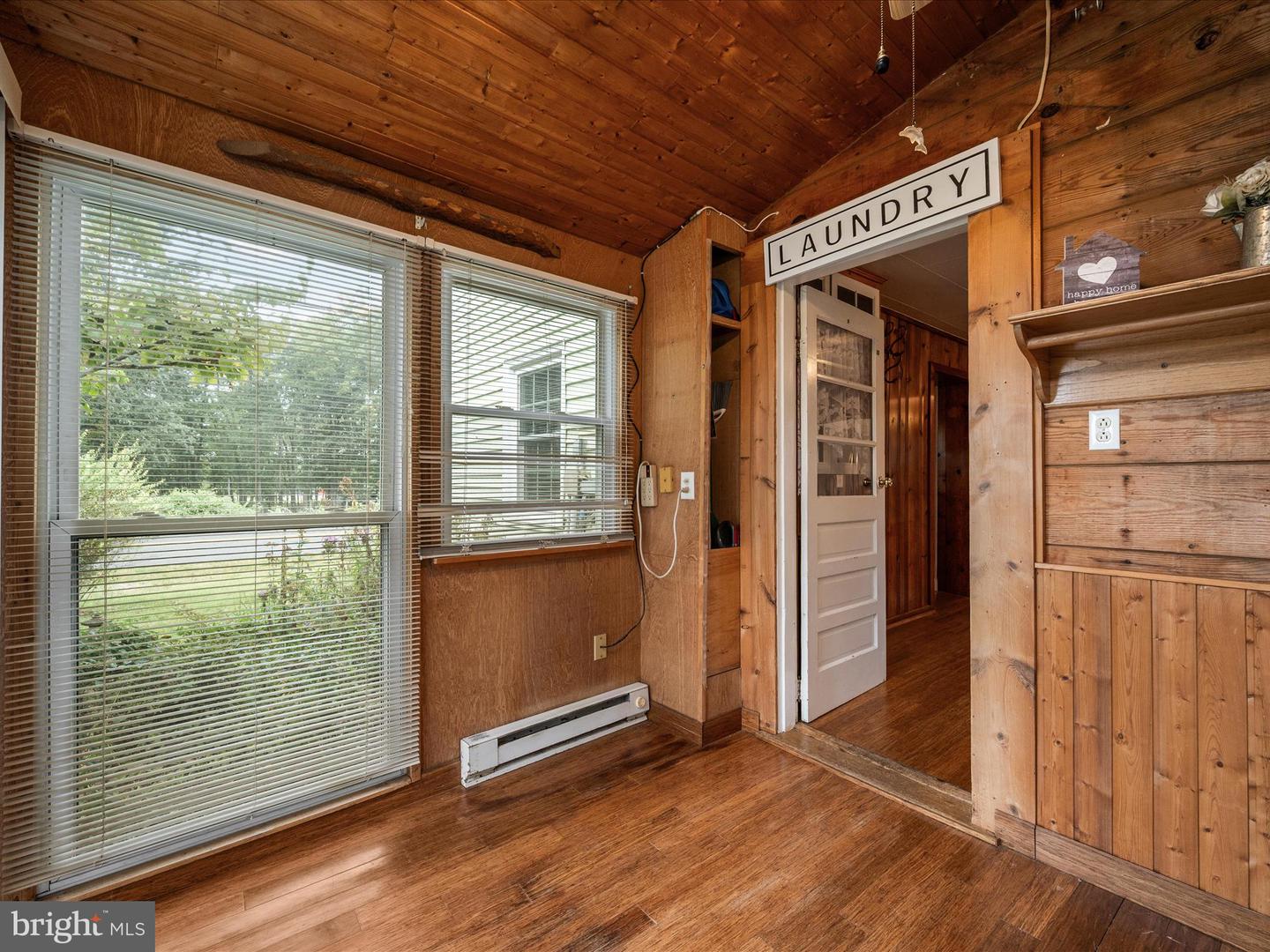 2050 CRUMS CHURCH RD, BERRYVILLE, Virginia 22611, 3 Bedrooms Bedrooms, ,2 BathroomsBathrooms,Residential,For sale,2050 CRUMS CHURCH RD,VACL2005982 MLS # VACL2005982
