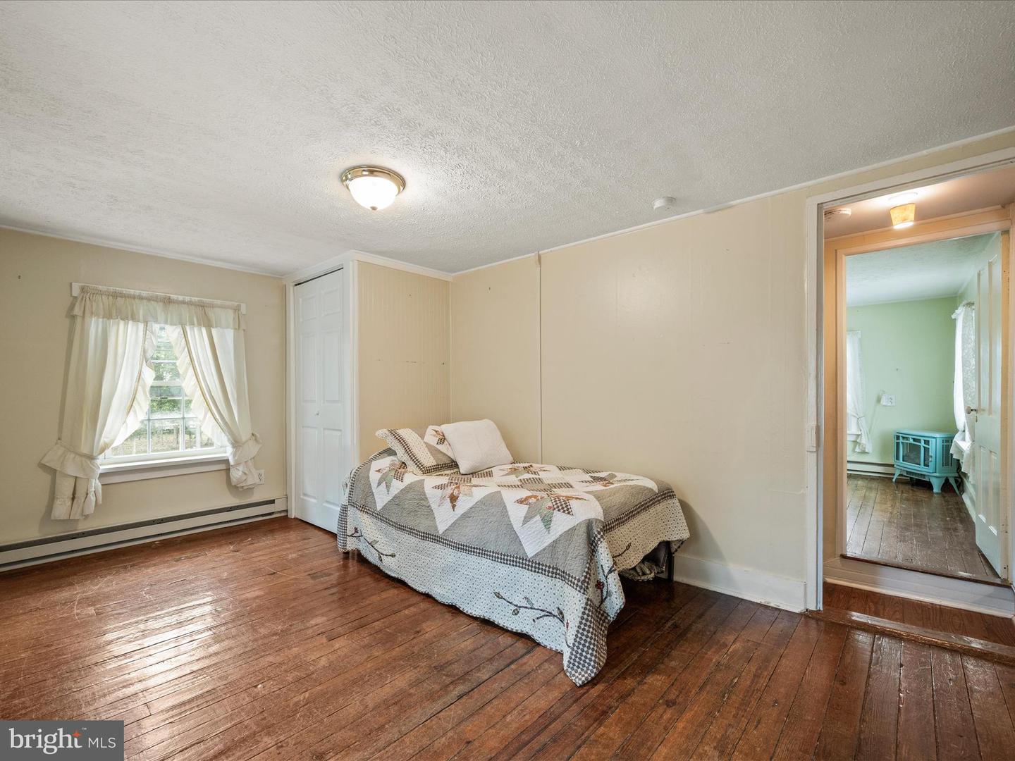 2050 CRUMS CHURCH RD, BERRYVILLE, Virginia 22611, 3 Bedrooms Bedrooms, ,2 BathroomsBathrooms,Residential,For sale,2050 CRUMS CHURCH RD,VACL2005982 MLS # VACL2005982