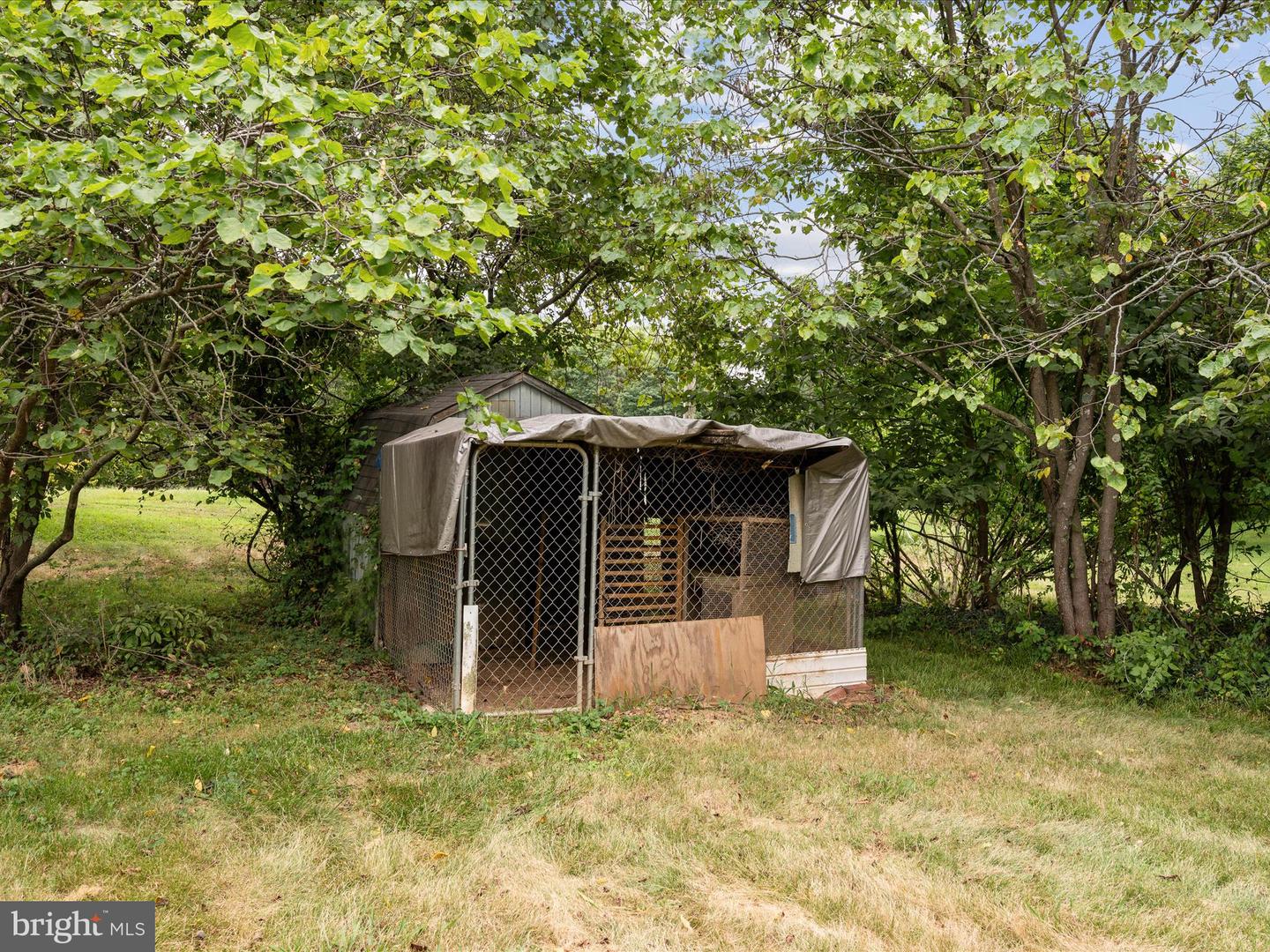 2050 CRUMS CHURCH RD, BERRYVILLE, Virginia 22611, 3 Bedrooms Bedrooms, ,2 BathroomsBathrooms,Residential,For sale,2050 CRUMS CHURCH RD,VACL2005982 MLS # VACL2005982