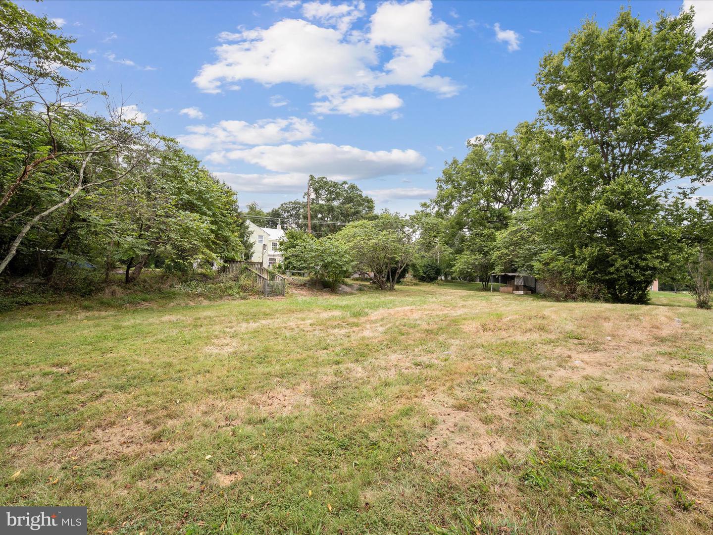 2050 CRUMS CHURCH RD, BERRYVILLE, Virginia 22611, 3 Bedrooms Bedrooms, ,2 BathroomsBathrooms,Residential,For sale,2050 CRUMS CHURCH RD,VACL2005982 MLS # VACL2005982