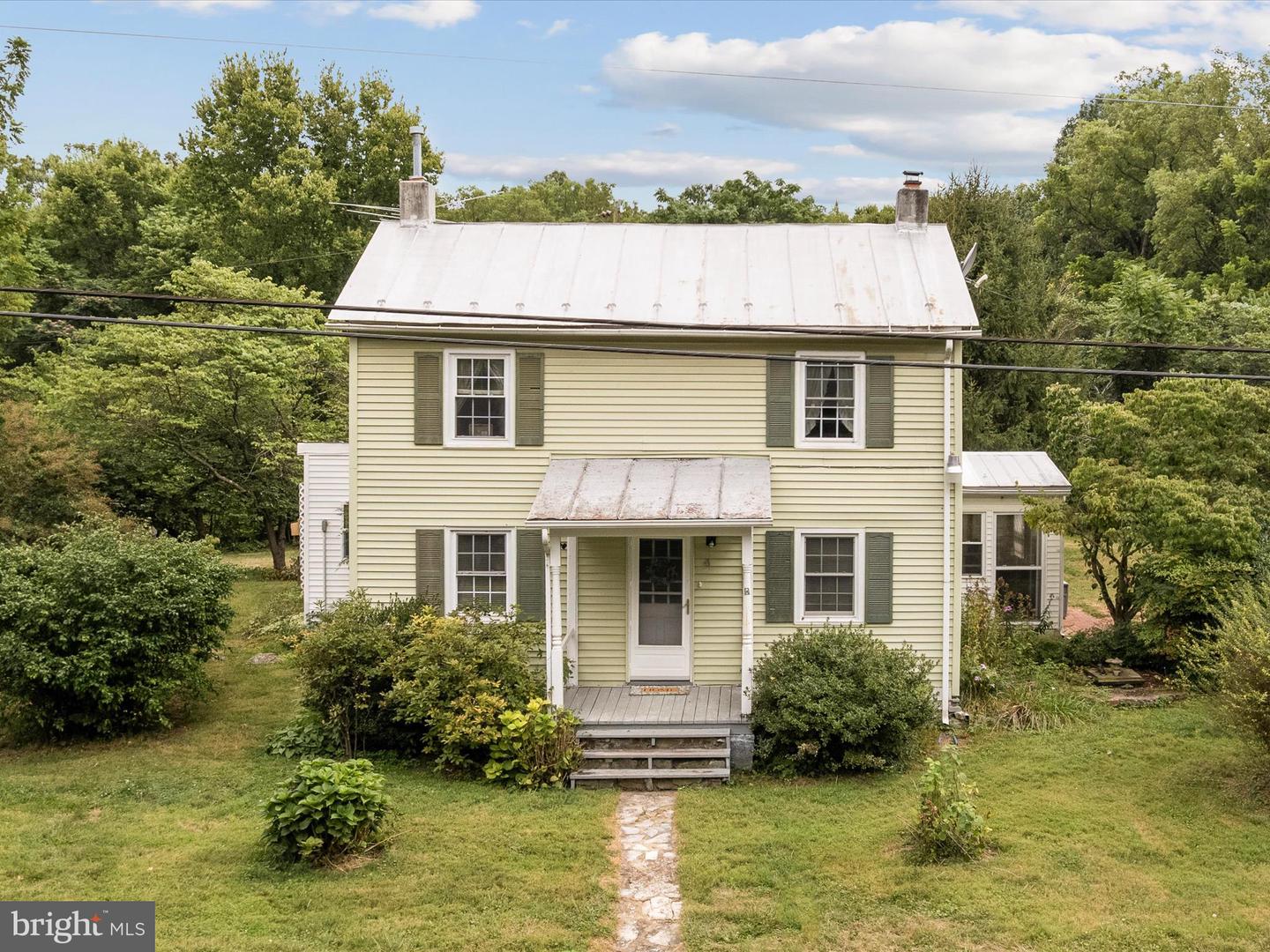 2050 CRUMS CHURCH RD, BERRYVILLE, Virginia 22611, 3 Bedrooms Bedrooms, ,2 BathroomsBathrooms,Residential,For sale,2050 CRUMS CHURCH RD,VACL2005982 MLS # VACL2005982