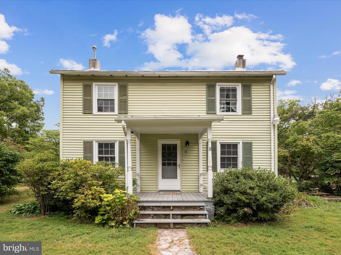2050 CRUMS CHURCH RD, BERRYVILLE, Virginia 22611, 3 Bedrooms Bedrooms, ,2 BathroomsBathrooms,Residential,For sale,2050 CRUMS CHURCH RD,VACL2005982 MLS # VACL2005982