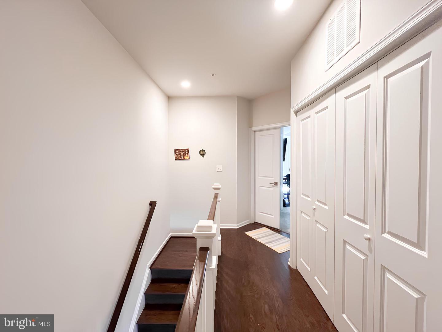 23475 BELVOIR WOODS TER, ASHBURN, Virginia 20148, 3 Bedrooms Bedrooms, ,2 BathroomsBathrooms,Residential,For sale,23475 BELVOIR WOODS TER,VALO2104902 MLS # VALO2104902