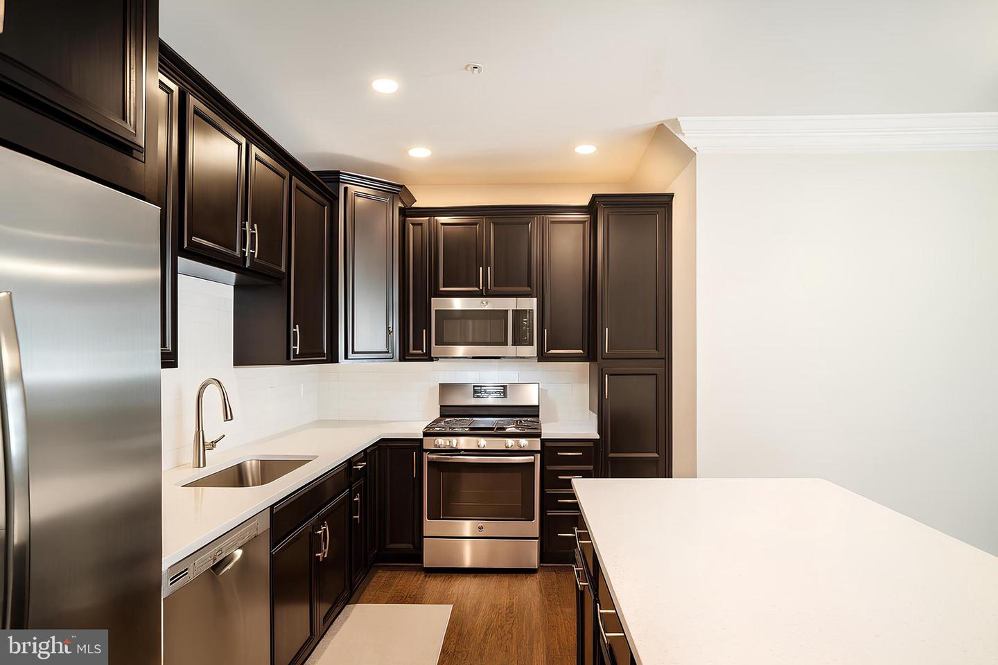 23475 BELVOIR WOODS TER, ASHBURN, Virginia 20148, 3 Bedrooms Bedrooms, ,2 BathroomsBathrooms,Residential,For sale,23475 BELVOIR WOODS TER,VALO2104902 MLS # VALO2104902