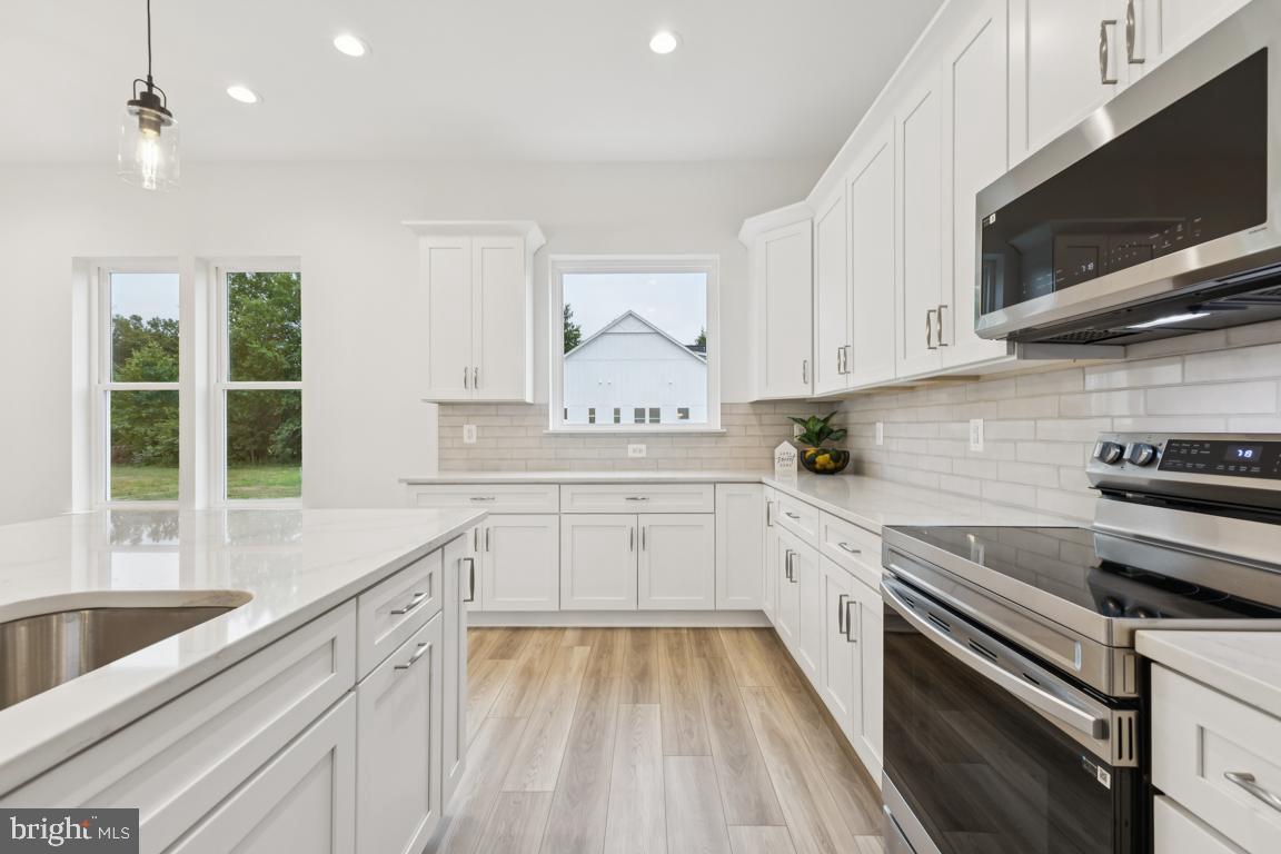 14057 BERRY HILL RD, ELKWOOD, Virginia 22718, 3 Bedrooms Bedrooms, 7 Rooms Rooms,2 BathroomsBathrooms,Residential,For sale,14057 BERRY HILL RD,VACU2011364 MLS # VACU2011364