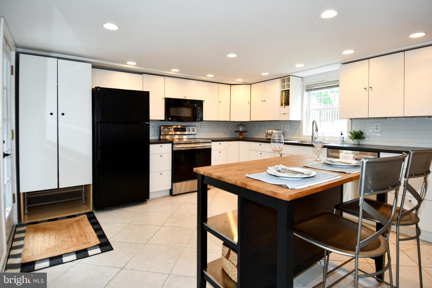 409 WINGATE PL SW, LEESBURG, Virginia 20175, 3 Bedrooms Bedrooms, ,2 BathroomsBathrooms,Residential,For sale,409 WINGATE PL SW,VALO2104918 MLS # VALO2104918