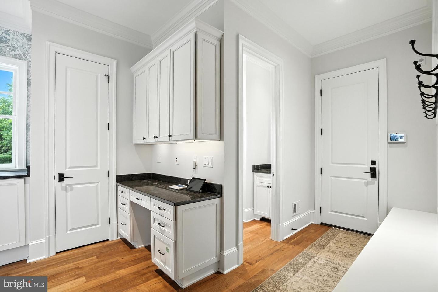 10603 CREAMCUP LN, GREAT FALLS, Virginia 22066, 5 Bedrooms Bedrooms, ,5 BathroomsBathrooms,Residential,For sale,10603 CREAMCUP LN,VAFX2262280 MLS # VAFX2262280