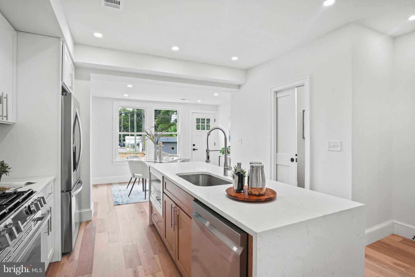 5220 5TH ST NW, WASHINGTON, District Of Columbia 20011, 3 Bedrooms Bedrooms, ,3 BathroomsBathrooms,Residential,For sale,5220 5TH ST NW,DCDC2216000 MLS # DCDC2216000