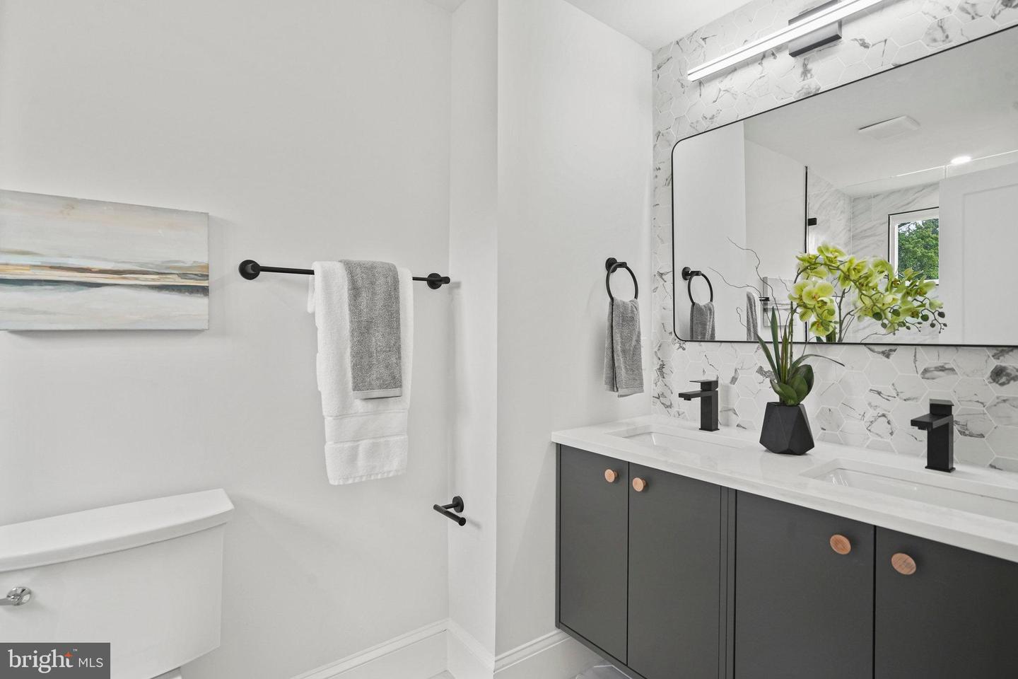 5220 5TH ST NW, WASHINGTON, District Of Columbia 20011, 3 Bedrooms Bedrooms, ,3 BathroomsBathrooms,Residential,For sale,5220 5TH ST NW,DCDC2216000 MLS # DCDC2216000