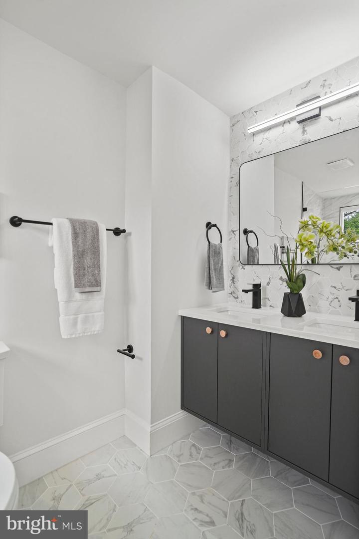 5220 5TH ST NW, WASHINGTON, District Of Columbia 20011, 3 Bedrooms Bedrooms, ,3 BathroomsBathrooms,Residential,For sale,5220 5TH ST NW,DCDC2216000 MLS # DCDC2216000