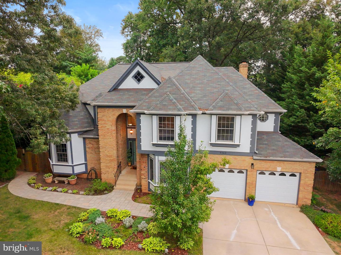 9462 WOODED GLEN AVE, BURKE, Virginia 22015, 5 Bedrooms Bedrooms, ,5 BathroomsBathrooms,Residential,For sale,9462 WOODED GLEN AVE,VAFX2262414 MLS # VAFX2262414