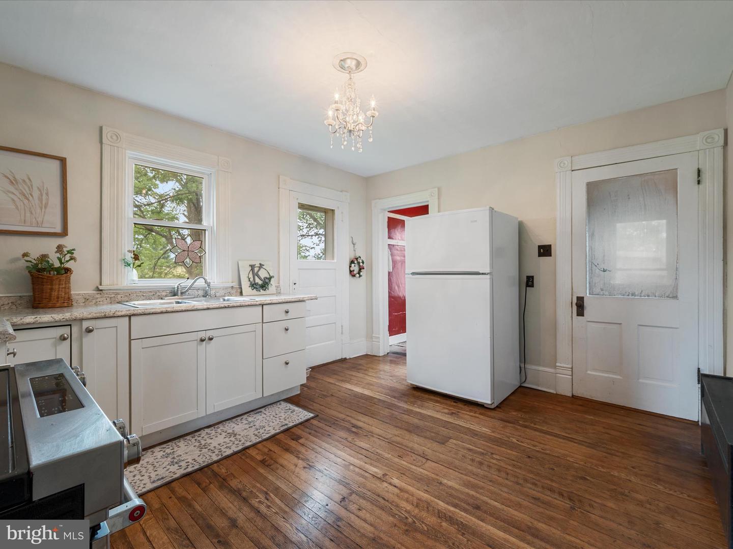 94 BETHEL CHURCH RD, EDINBURG, Virginia 22824, 3 Bedrooms Bedrooms, 9 Rooms Rooms,1 BathroomBathrooms,Residential,For sale,94 BETHEL CHURCH RD,VASH2012288 MLS # VASH2012288