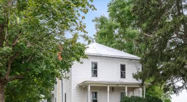 94 BETHEL CHURCH RD, EDINBURG, Virginia 22824, 3 Bedrooms Bedrooms, 9 Rooms Rooms,1 BathroomBathrooms,Residential,For sale,94 BETHEL CHURCH RD,VASH2012288 MLS # VASH2012288