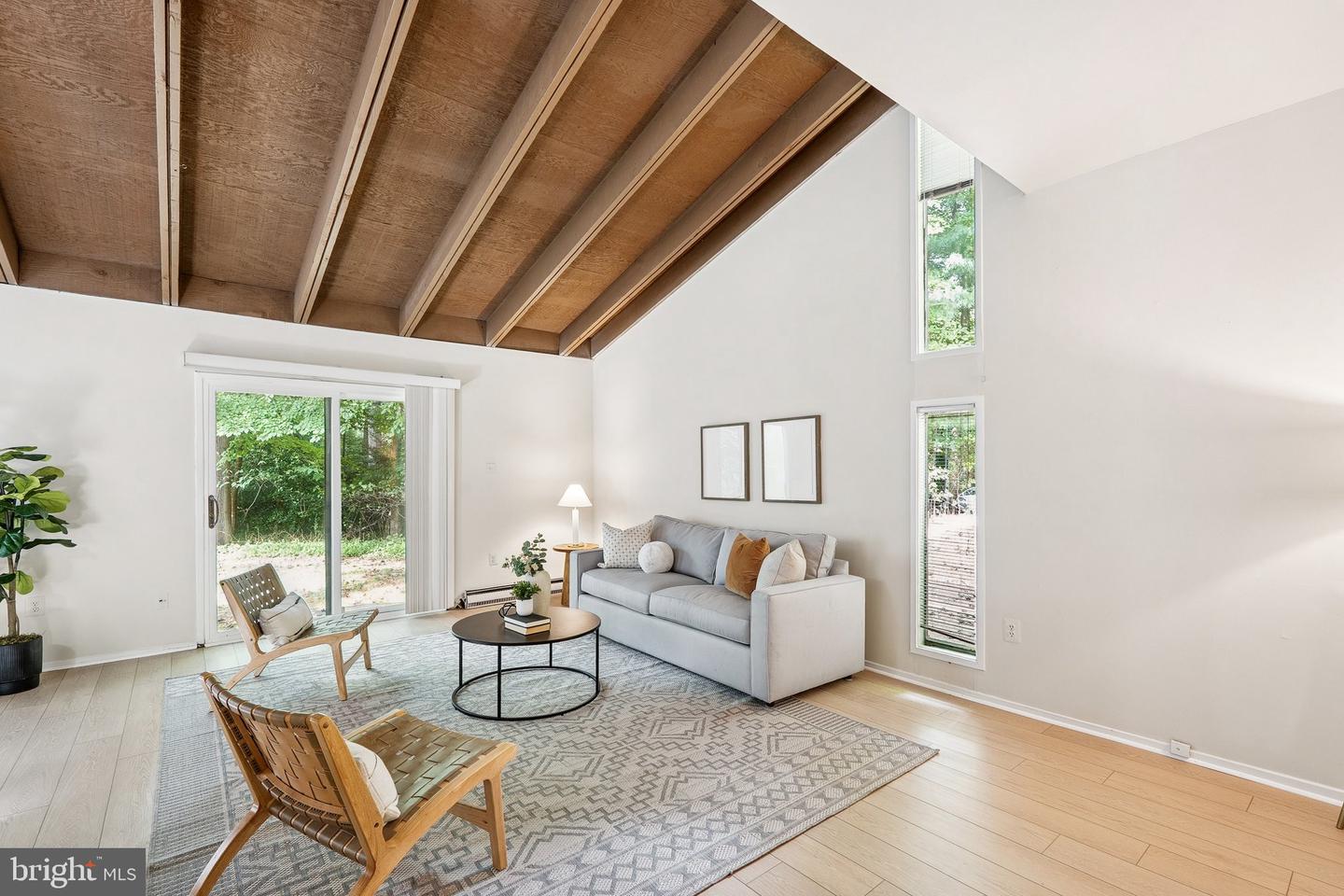2343 GLADE BANK WAY, RESTON, Virginia 20191, 3 Bedrooms Bedrooms, ,2 BathroomsBathrooms,Residential,For sale,2343 GLADE BANK WAY,VAFX2262612 MLS # VAFX2262612