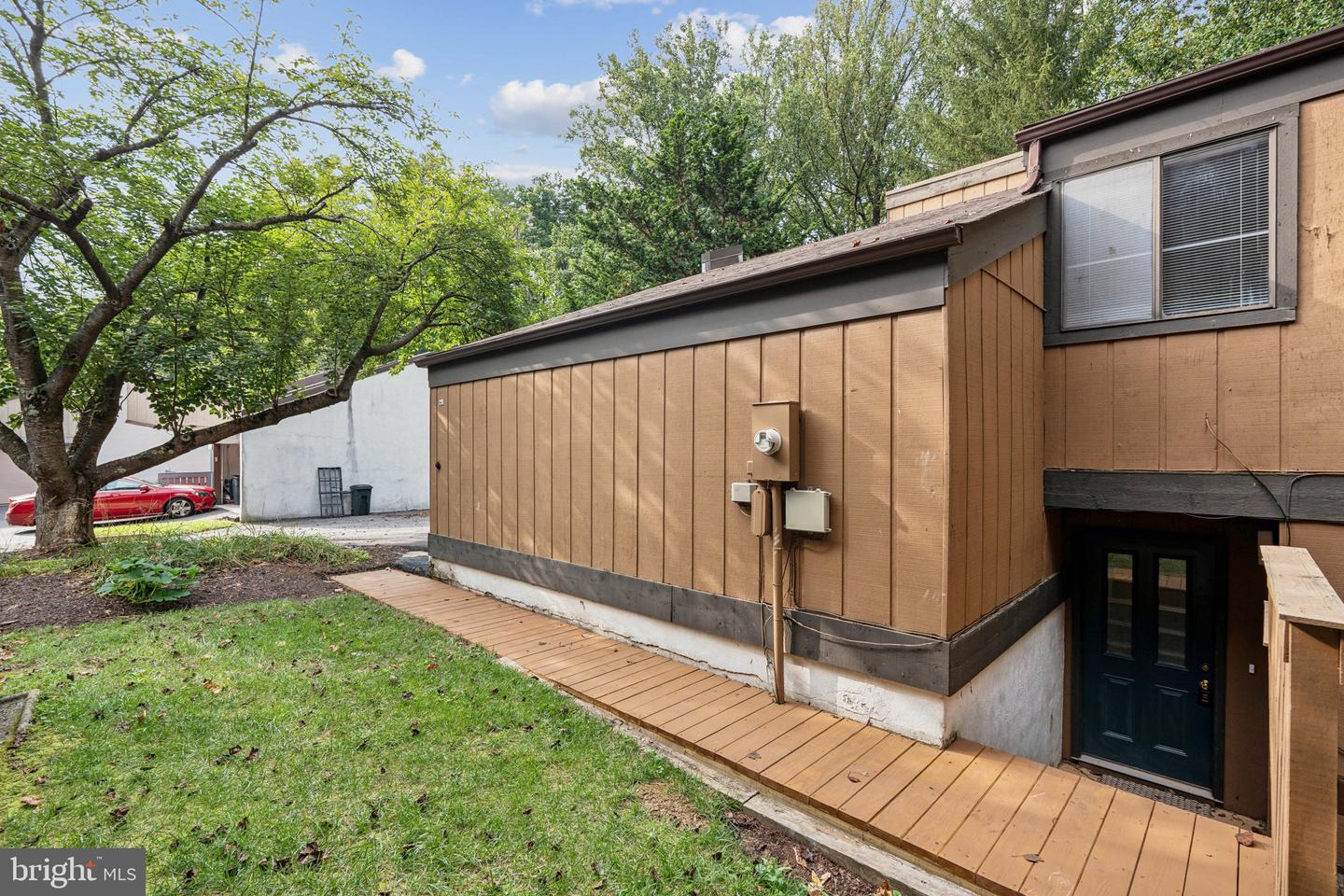2343 GLADE BANK WAY, RESTON, Virginia 20191, 3 Bedrooms Bedrooms, ,2 BathroomsBathrooms,Residential,For sale,2343 GLADE BANK WAY,VAFX2262612 MLS # VAFX2262612