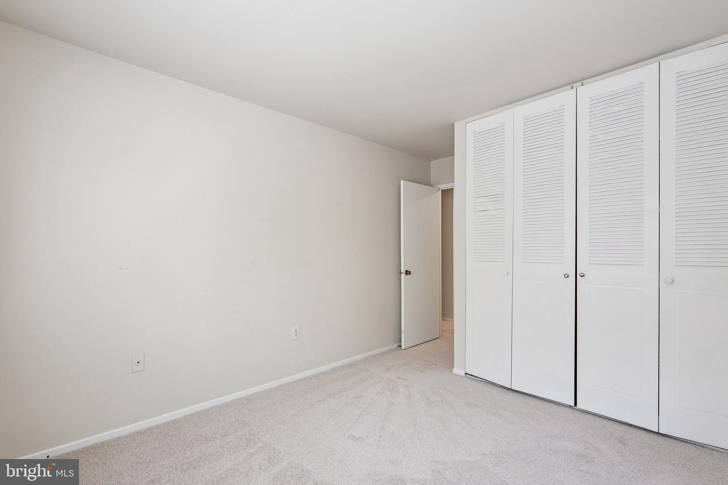 2343 GLADE BANK WAY, RESTON, Virginia 20191, 3 Bedrooms Bedrooms, ,2 BathroomsBathrooms,Residential,For sale,2343 GLADE BANK WAY,VAFX2262612 MLS # VAFX2262612