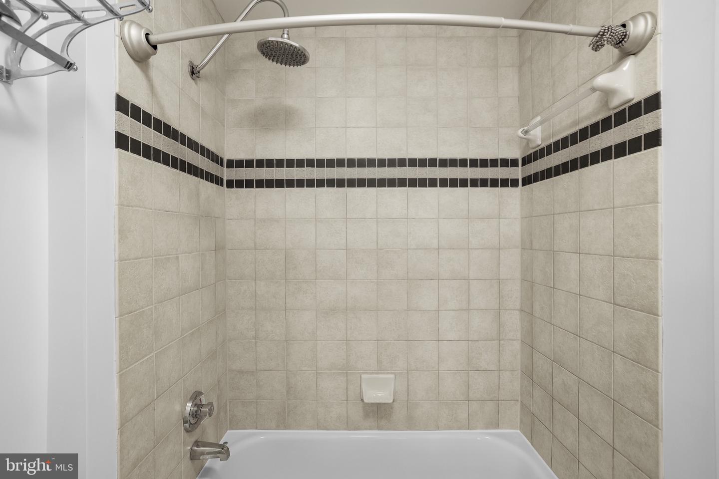 400 MASSACHUSETTS AVE NW #405, WASHINGTON, District Of Columbia 20001, 1 Bedroom Bedrooms, ,1 BathroomBathrooms,Residential,For sale,400 MASSACHUSETTS AVE NW #405,DCDC2216334 MLS # DCDC2216334