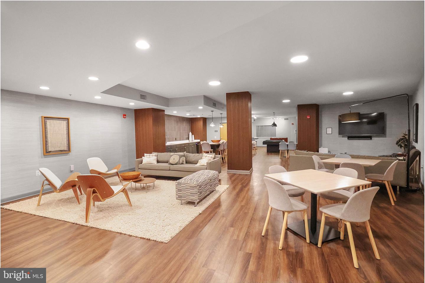 400 MASSACHUSETTS AVE NW #405, WASHINGTON, District Of Columbia 20001, 1 Bedroom Bedrooms, ,1 BathroomBathrooms,Residential,For sale,400 MASSACHUSETTS AVE NW #405,DCDC2216334 MLS # DCDC2216334