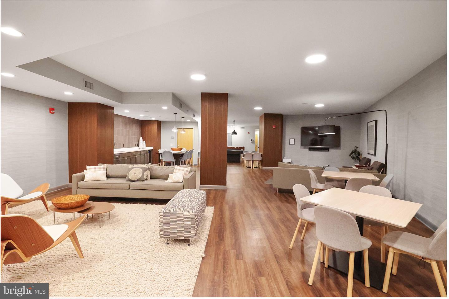 400 MASSACHUSETTS AVE NW #405, WASHINGTON, District Of Columbia 20001, 1 Bedroom Bedrooms, ,1 BathroomBathrooms,Residential,For sale,400 MASSACHUSETTS AVE NW #405,DCDC2216334 MLS # DCDC2216334