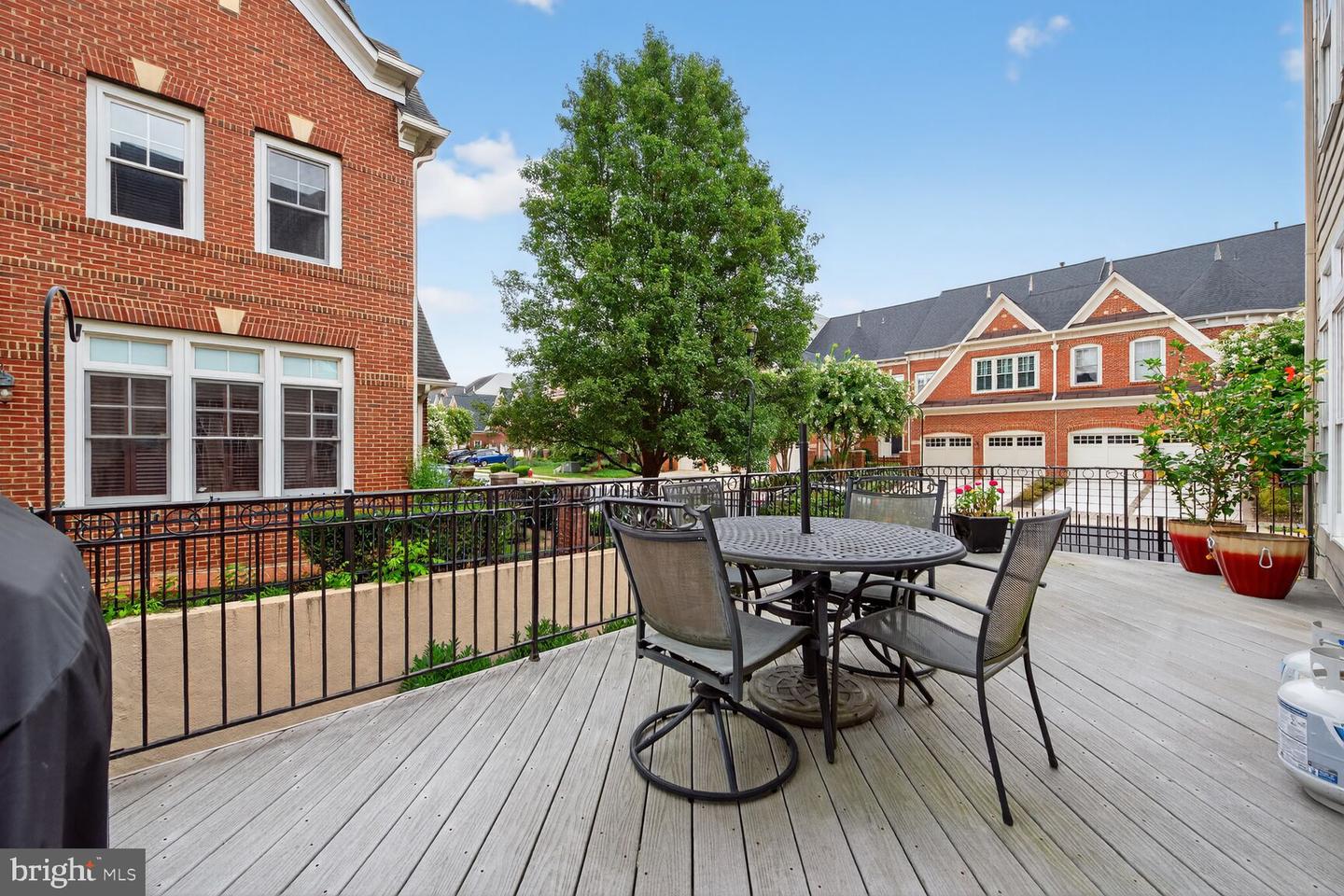 18334 BUCCANEER TER, LEESBURG, Virginia 20176, 4 Bedrooms Bedrooms, ,4 BathroomsBathrooms,Residential,For sale,18334 BUCCANEER TER,VALO2104972 MLS # VALO2104972