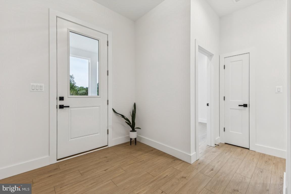 14073 BERRY HILL RD, ELKWOOD, Virginia 22718, 3 Bedrooms Bedrooms, 7 Rooms Rooms,3 BathroomsBathrooms,Residential,For sale,14073 BERRY HILL RD,VACU2011388 MLS # VACU2011388