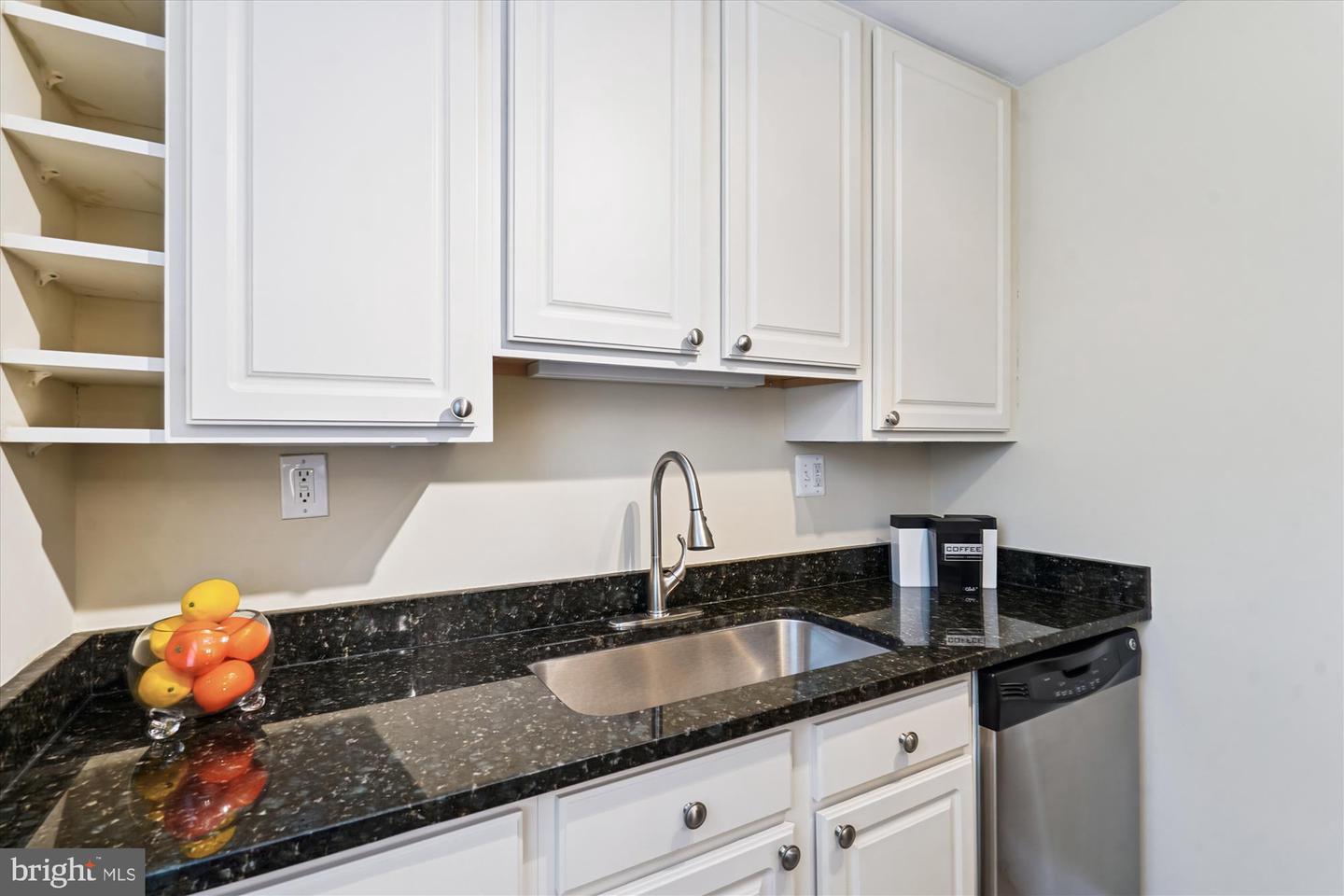 4378 N PERSHING DR #43781, ARLINGTON, Virginia 22203, 1 Bedroom Bedrooms, ,1 BathroomBathrooms,Residential,For sale,4378 N PERSHING DR #43781,VAAR2062564 MLS # VAAR2062564