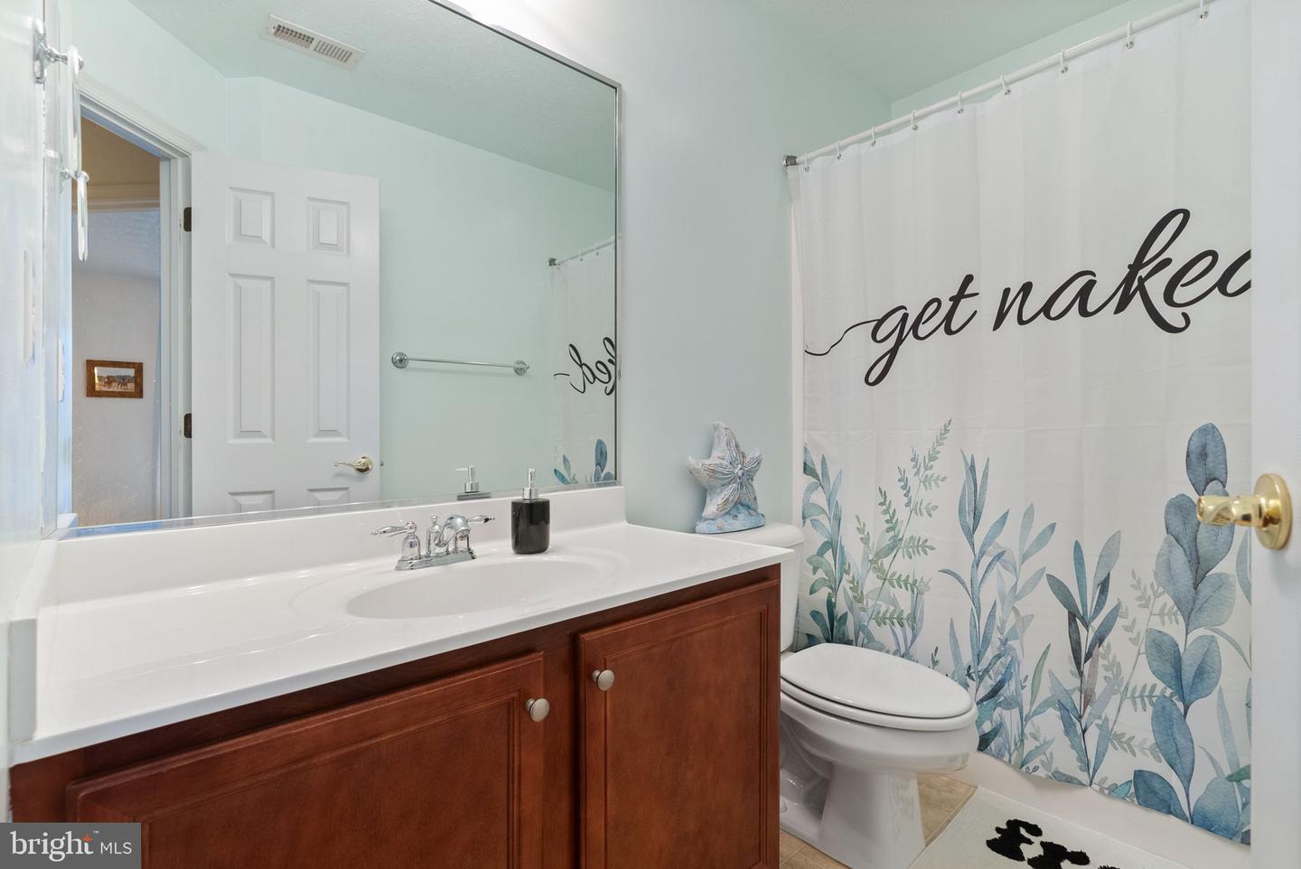 5088 COMER DR, STEPHENS CITY, Virginia 22655, 3 Bedrooms Bedrooms, ,2 BathroomsBathrooms,Residential,For sale,5088 COMER DR,VAFV2036334 MLS # VAFV2036334