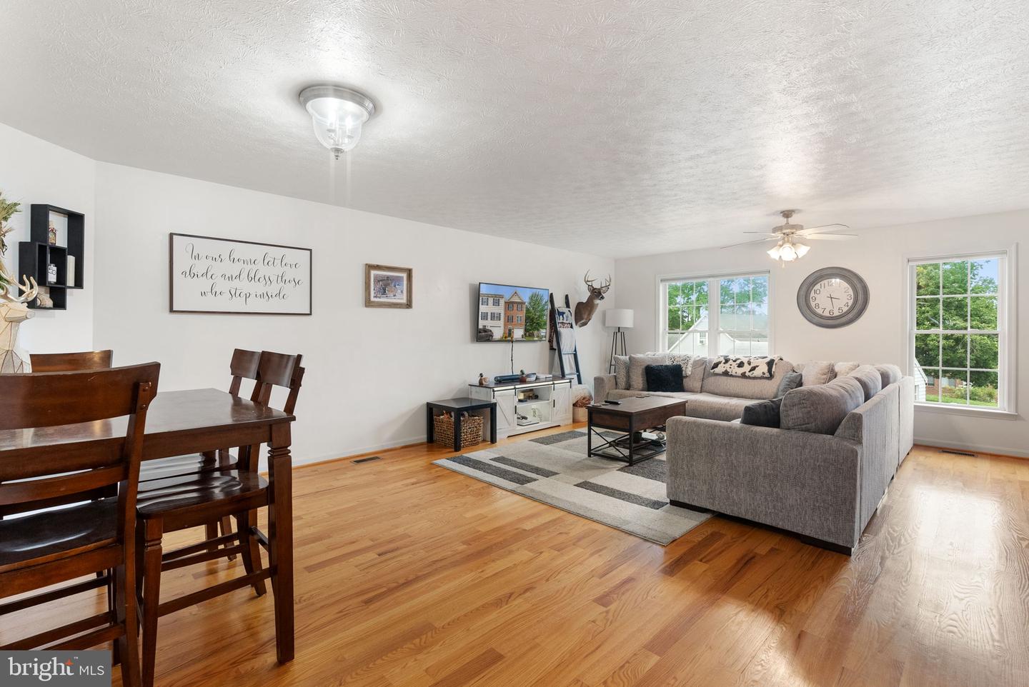 5088 COMER DR, STEPHENS CITY, Virginia 22655, 3 Bedrooms Bedrooms, ,2 BathroomsBathrooms,Residential,For sale,5088 COMER DR,VAFV2036334 MLS # VAFV2036334