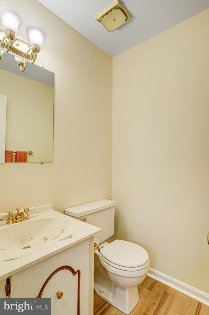 3968 WILCOXSON DR, FAIRFAX, Virginia 22031, 3 Bedrooms Bedrooms, ,2 BathroomsBathrooms,Residential,For sale,3968 WILCOXSON DR,VAFC2006852 MLS # VAFC2006852