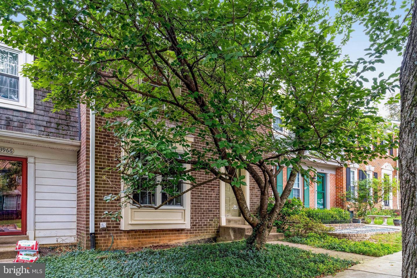3968 WILCOXSON DR, FAIRFAX, Virginia 22031, 3 Bedrooms Bedrooms, ,2 BathroomsBathrooms,Residential,For sale,3968 WILCOXSON DR,VAFC2006852 MLS # VAFC2006852