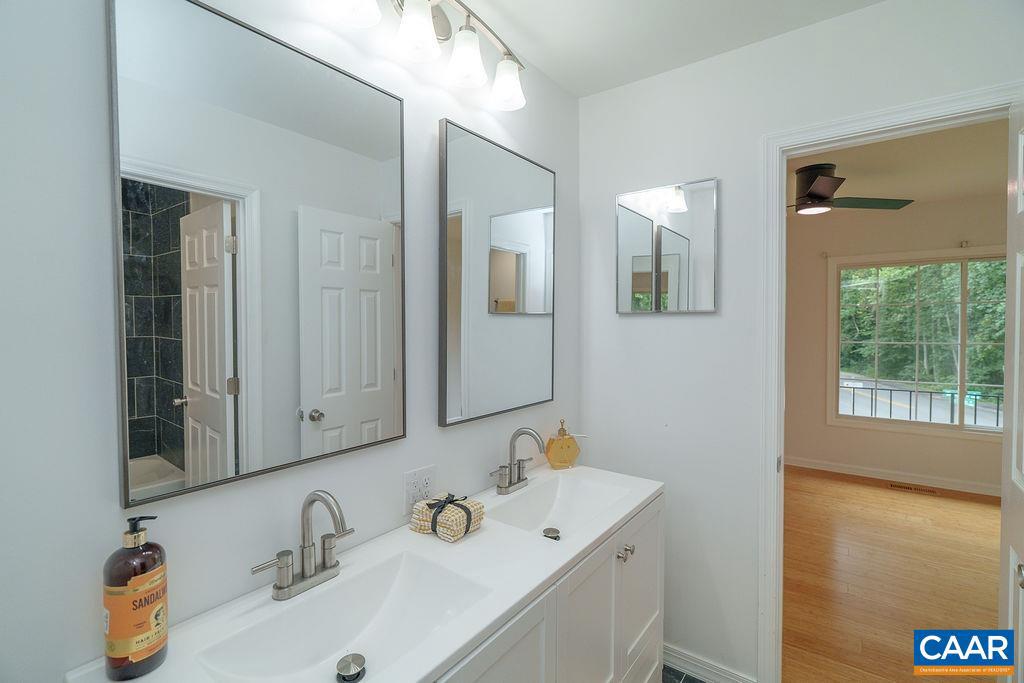 1 WOODLAKE DR, CHARLOTTESVILLE, Virginia 22901, 3 Bedrooms Bedrooms, ,1 BathroomBathrooms,Residential,For sale,1 WOODLAKE DR,668126 MLS # 668126