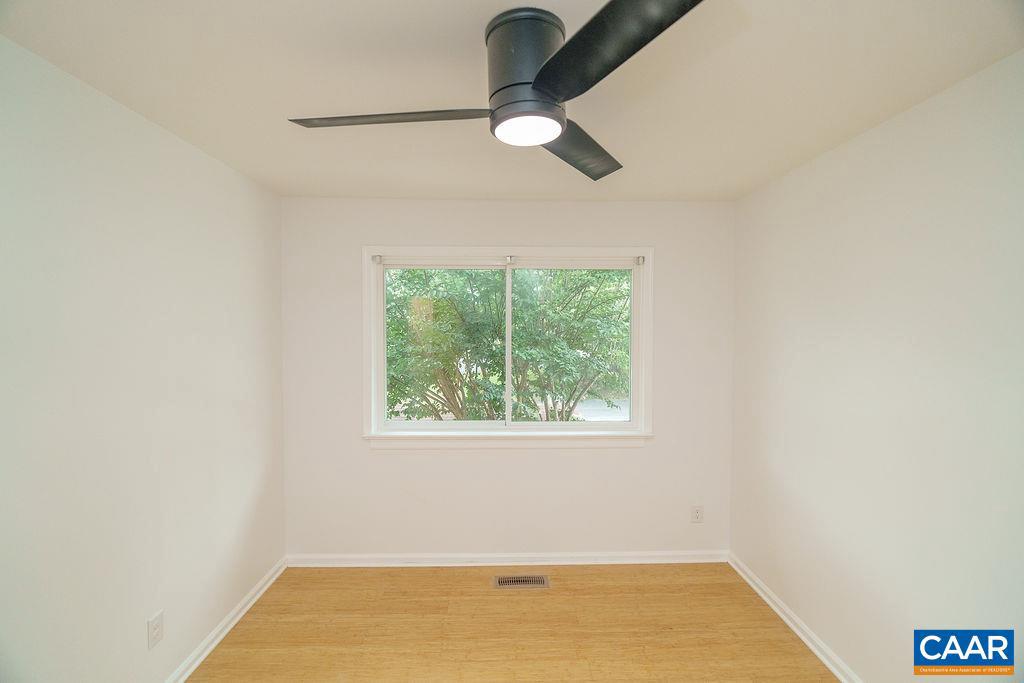 1 WOODLAKE DR, CHARLOTTESVILLE, Virginia 22901, 3 Bedrooms Bedrooms, ,1 BathroomBathrooms,Residential,For sale,1 WOODLAKE DR,668126 MLS # 668126