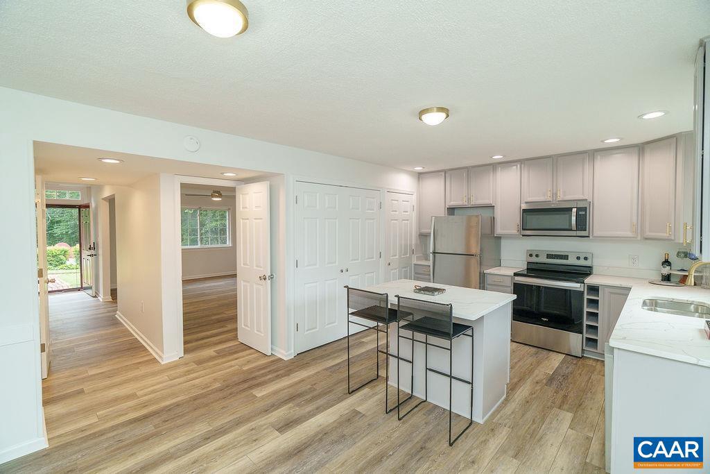 1 WOODLAKE DR, CHARLOTTESVILLE, Virginia 22901, 3 Bedrooms Bedrooms, ,1 BathroomBathrooms,Residential,For sale,1 WOODLAKE DR,668126 MLS # 668126