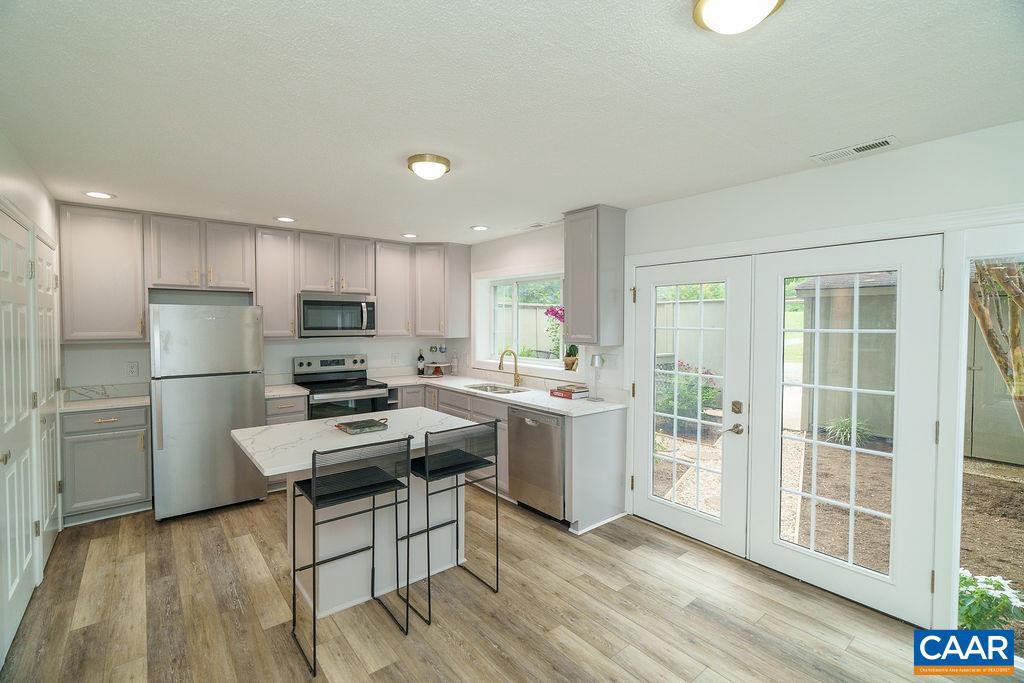 1 WOODLAKE DR, CHARLOTTESVILLE, Virginia 22901, 3 Bedrooms Bedrooms, ,1 BathroomBathrooms,Residential,For sale,1 WOODLAKE DR,668126 MLS # 668126