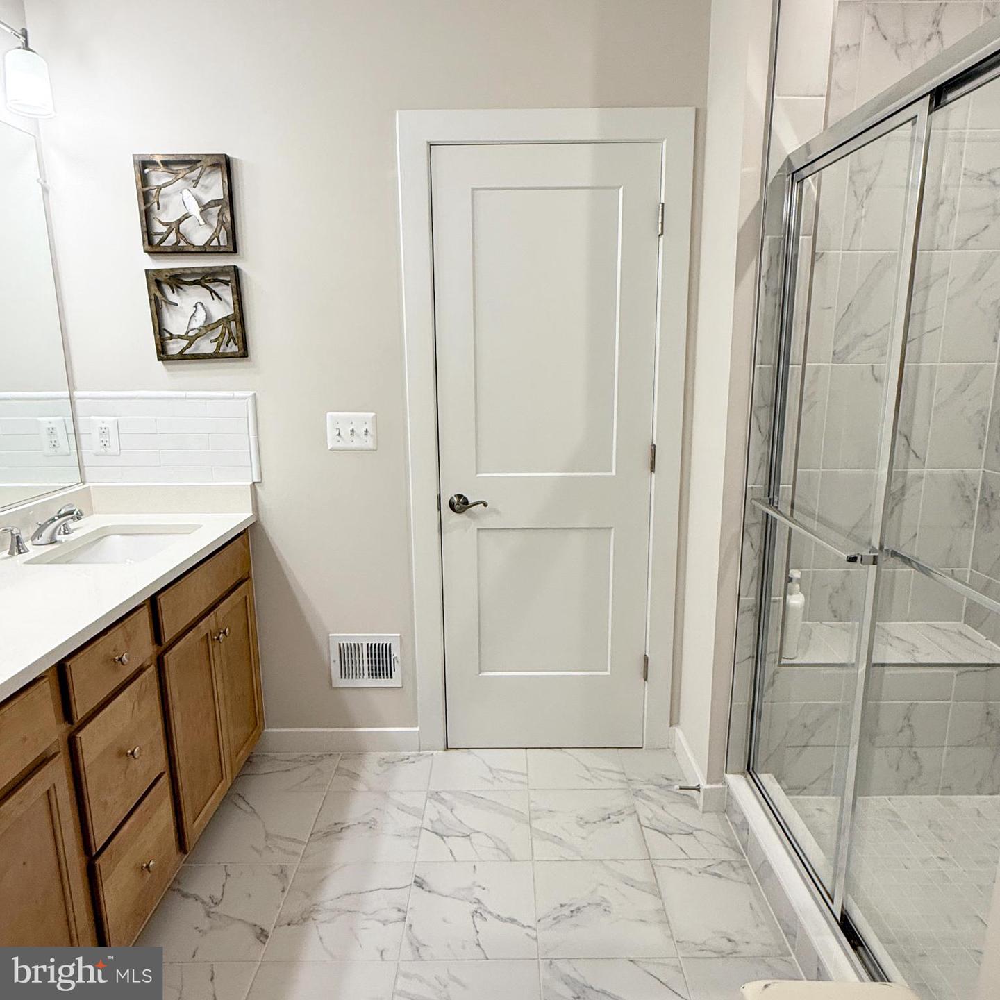 516 TASSITA LN, MANASSAS PARK, Virginia 20111, 2 Bedrooms Bedrooms, 5 Rooms Rooms,2 BathroomsBathrooms,Residential,For sale,516 TASSITA LN,VAMP2003258 MLS # VAMP2003258