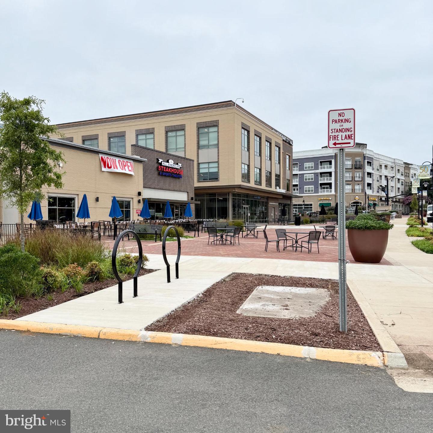 516 TASSITA LN, MANASSAS PARK, Virginia 20111, 2 Bedrooms Bedrooms, 5 Rooms Rooms,2 BathroomsBathrooms,Residential,For sale,516 TASSITA LN,VAMP2003258 MLS # VAMP2003258
