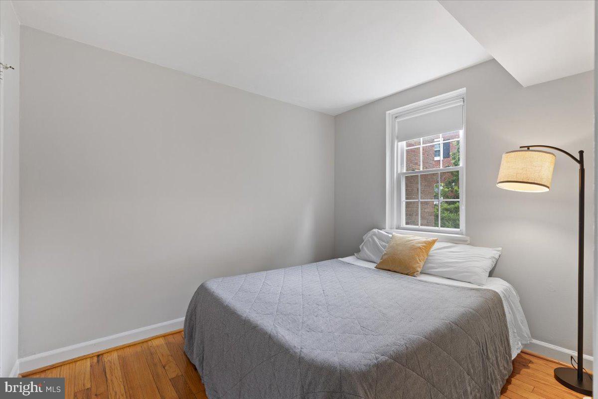 4825 27TH RD S, ARLINGTON, Virginia 22206, 2 Bedrooms Bedrooms, ,2 BathroomsBathrooms,Residential,For sale,4825 27TH RD S,VAAR2062628 MLS # VAAR2062628
