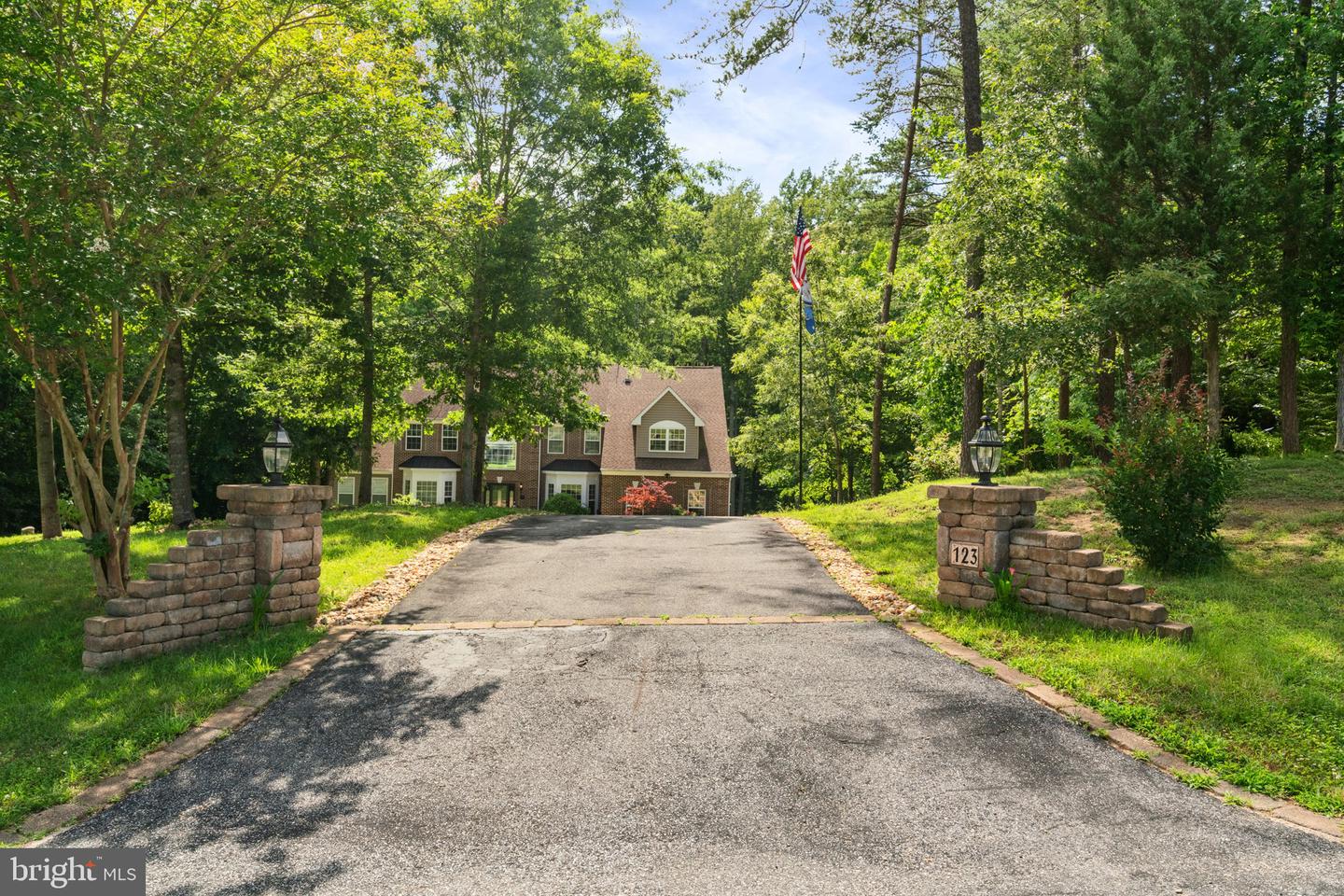 123 ARDEN LN, STAFFORD, Virginia 22556, 5 Bedrooms Bedrooms, ,4 BathroomsBathrooms,Residential,For sale,123 ARDEN LN,VAST2042082 MLS # VAST2042082